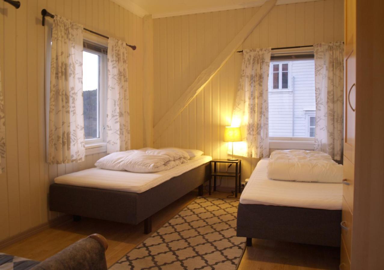 5 Bedrooms, Large Apartment With Nice View And Nature Herand Exteriör bild