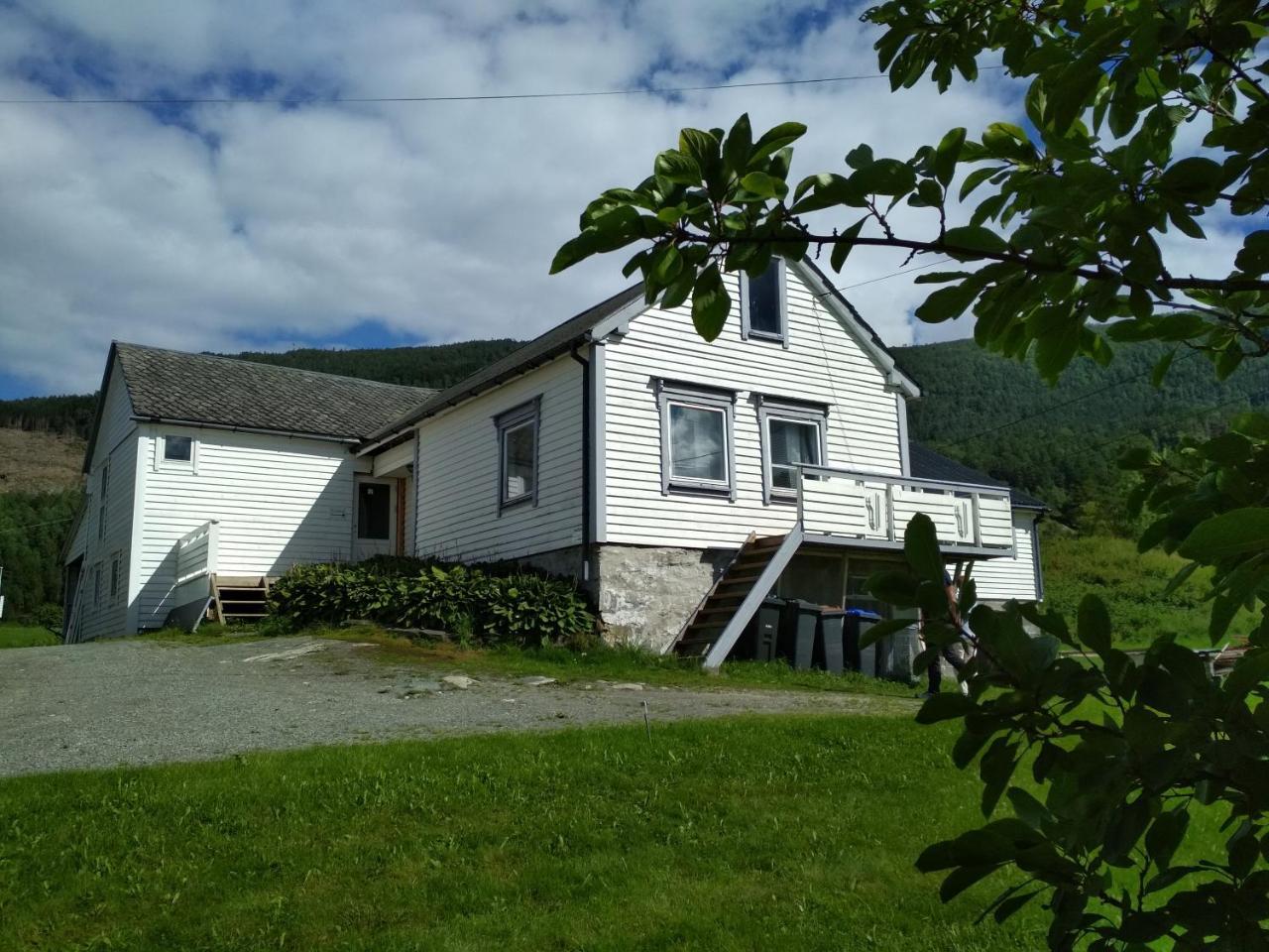 5 Bedrooms, Large Apartment With Nice View And Nature Herand Exteriör bild